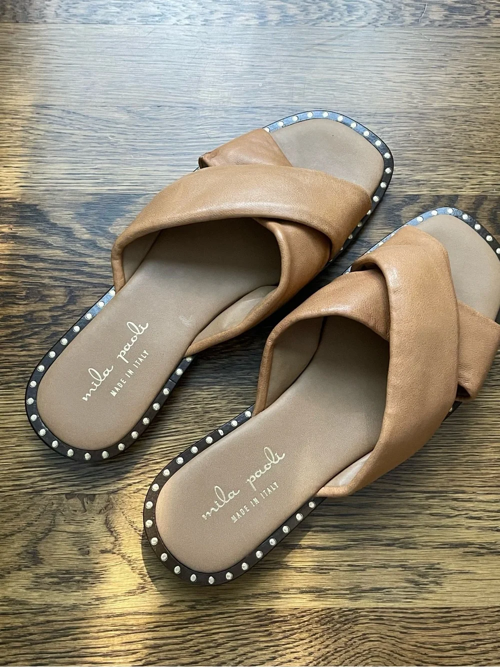 Made in Italy Mila Paoli Tan Leather Crisscross Slide Sandals